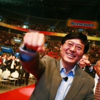 Lenovo Chief Yang Shares Bonus With Workers a Second Year